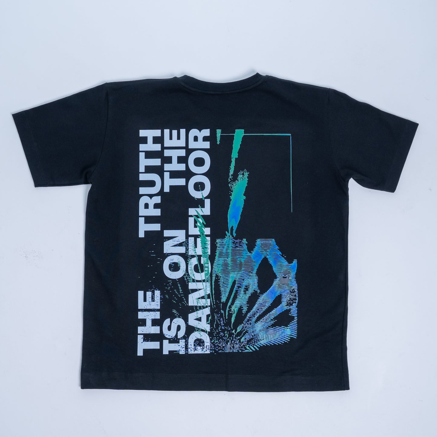 CAMISETA ARTÍSTICA PRETA