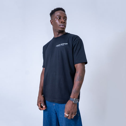 CAMISETA LINE UP PRETA